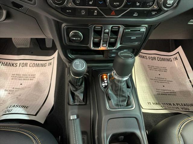 new 2025 Jeep Gladiator car, priced at $48,205