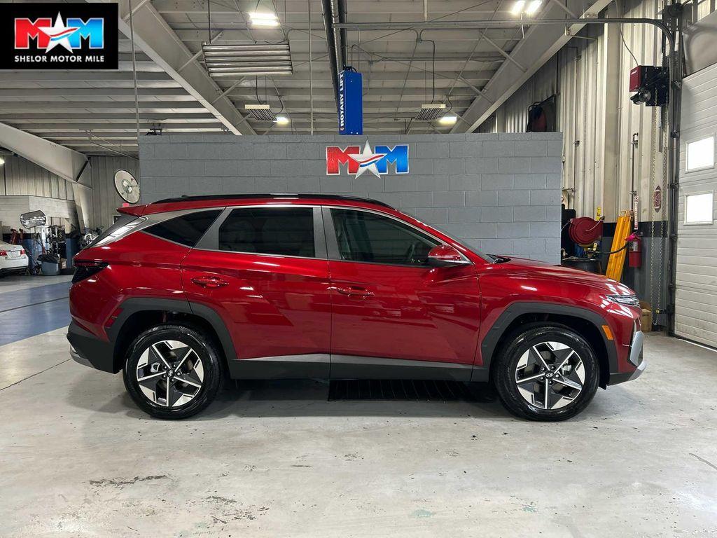 new 2025 Hyundai TUCSON Hybrid car, priced at $36,738