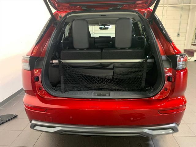 new 2025 Mitsubishi Outlander car, priced at $38,660