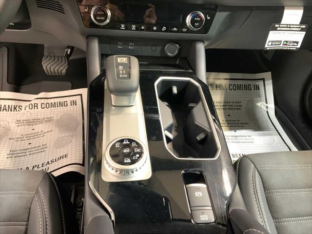 new 2025 Mitsubishi Outlander car, priced at $38,660
