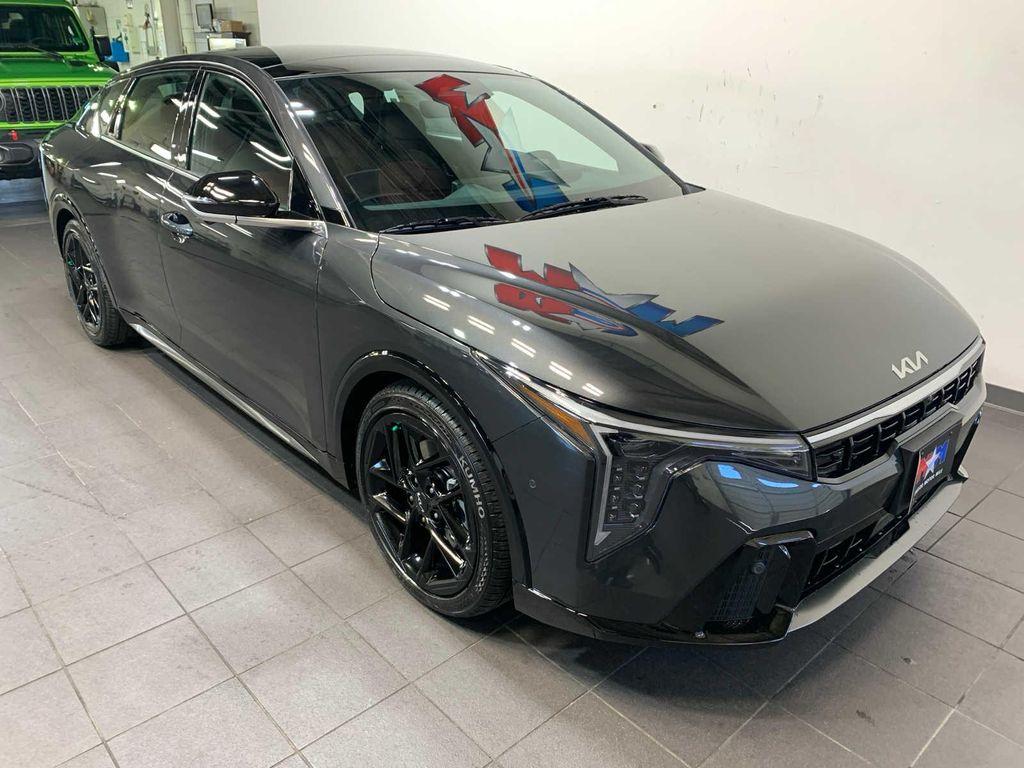 new 2025 Kia K4 car, priced at $30,674