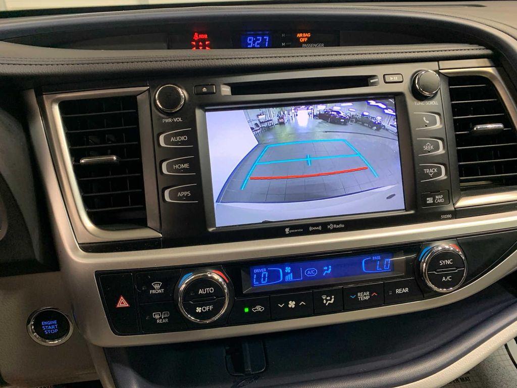used 2019 Toyota Highlander car, priced at $27,589
