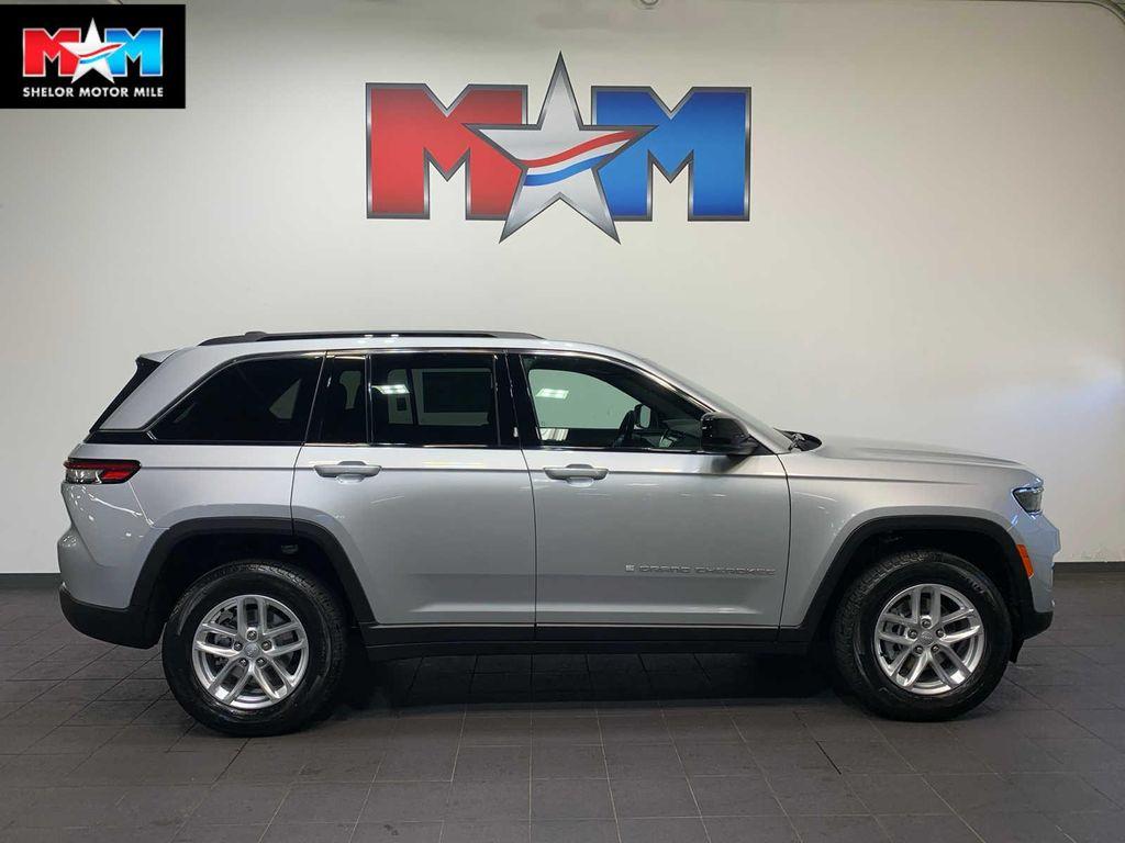 new 2025 Jeep Grand Cherokee car, priced at $41,170