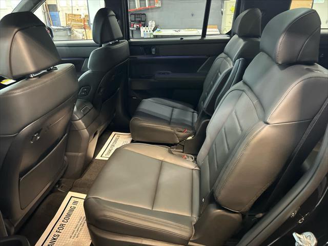 new 2025 Hyundai SANTA FE HEV car, priced at $50,988