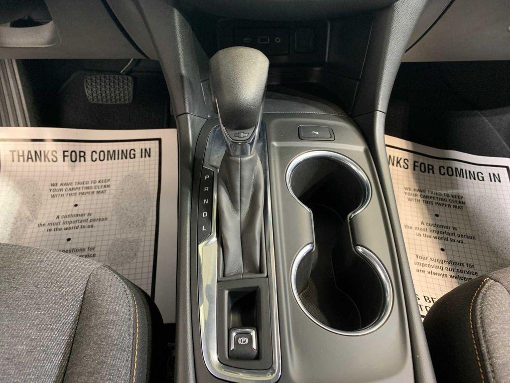 used 2023 Chevrolet Equinox car, priced at $27,989