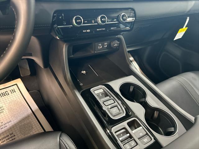 new 2025 Honda Pilot car, priced at $47,050