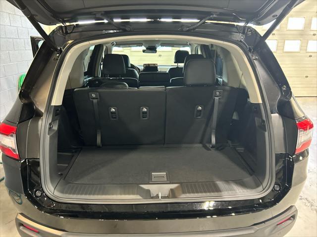 new 2025 Honda Pilot car, priced at $47,050