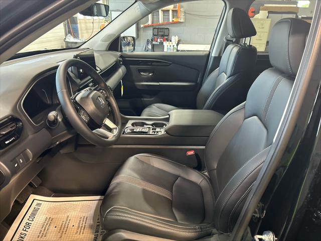 new 2025 Honda Pilot car, priced at $47,050
