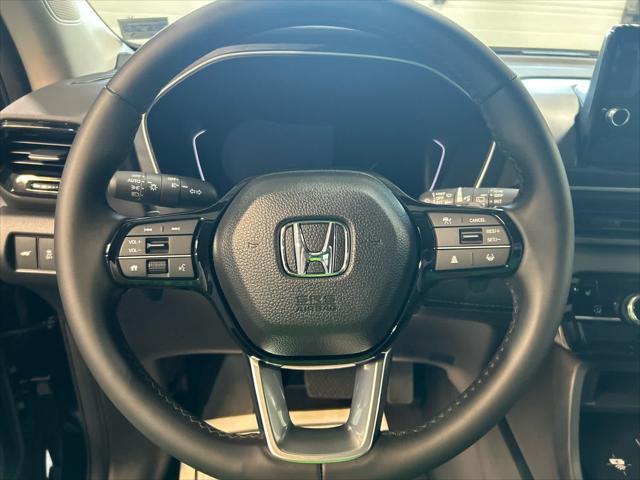 new 2025 Honda Pilot car, priced at $47,050