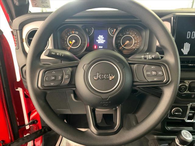 new 2025 Jeep Gladiator car, priced at $41,905
