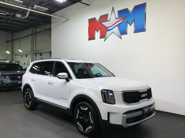 used 2024 Kia Telluride car, priced at $43,989