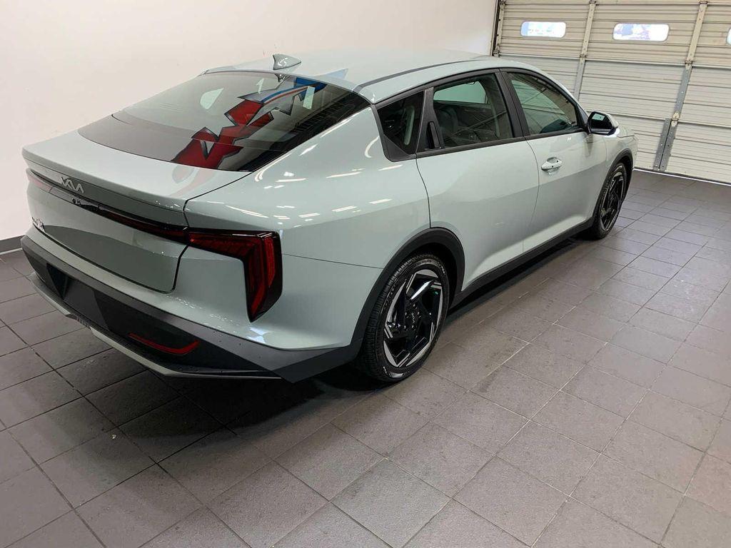 new 2025 Kia K4 car, priced at $24,999