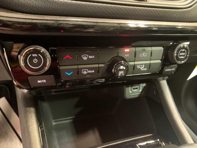 new 2025 Jeep Compass car, priced at $31,555