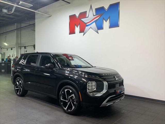 new 2024 Mitsubishi Outlander car, priced at $36,210