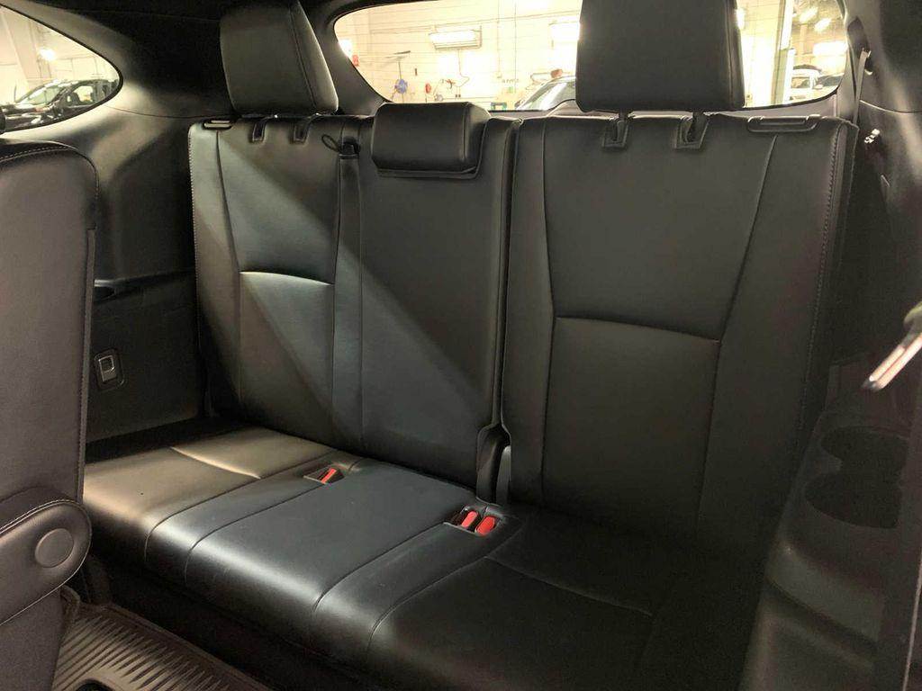 used 2021 Toyota Highlander car, priced at $31,875