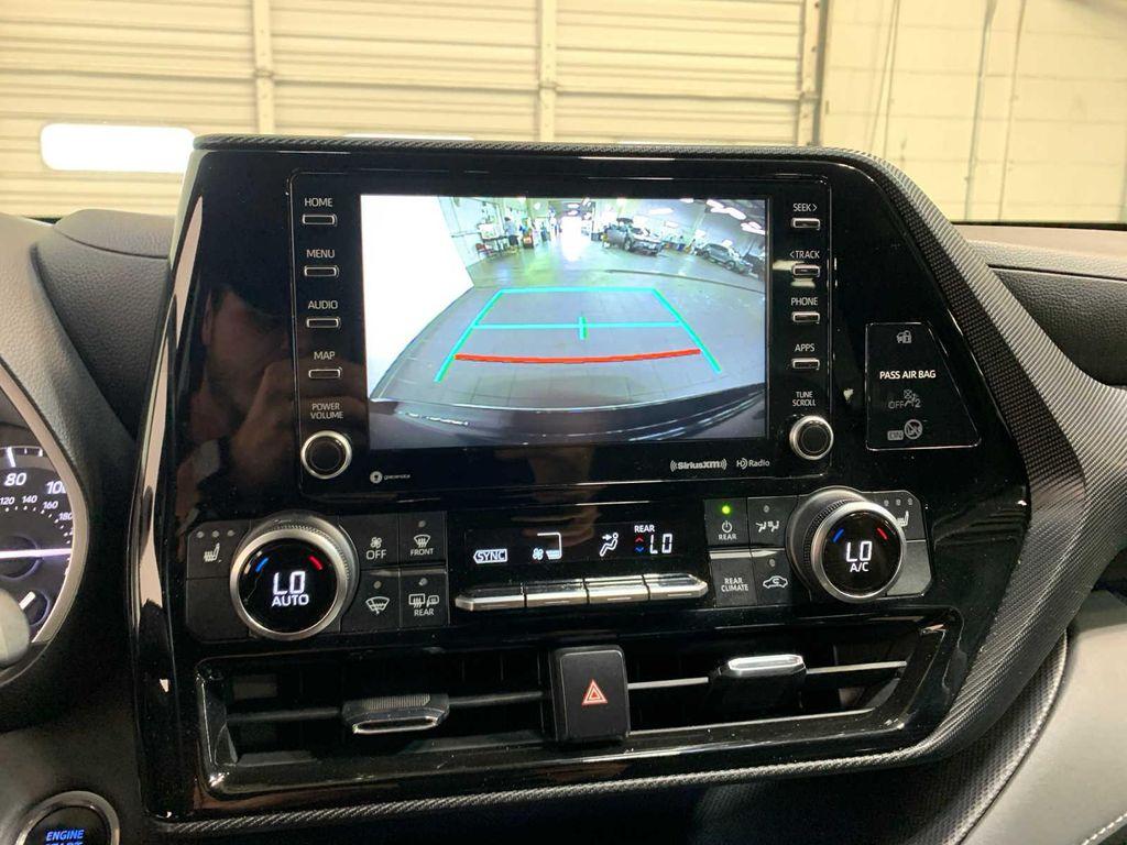 used 2021 Toyota Highlander car, priced at $31,875