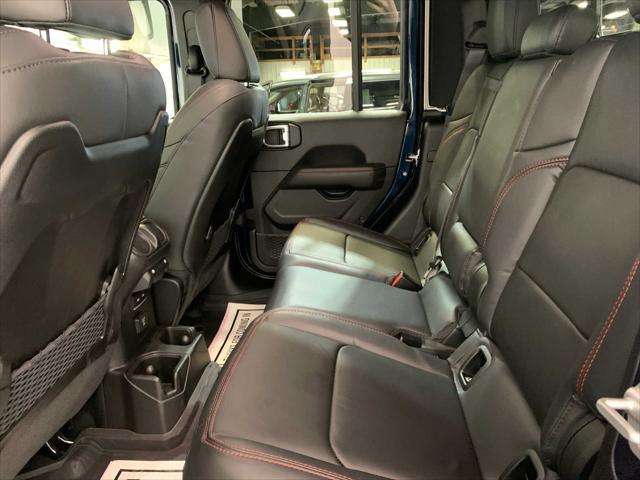 new 2025 Jeep Gladiator car, priced at $68,395