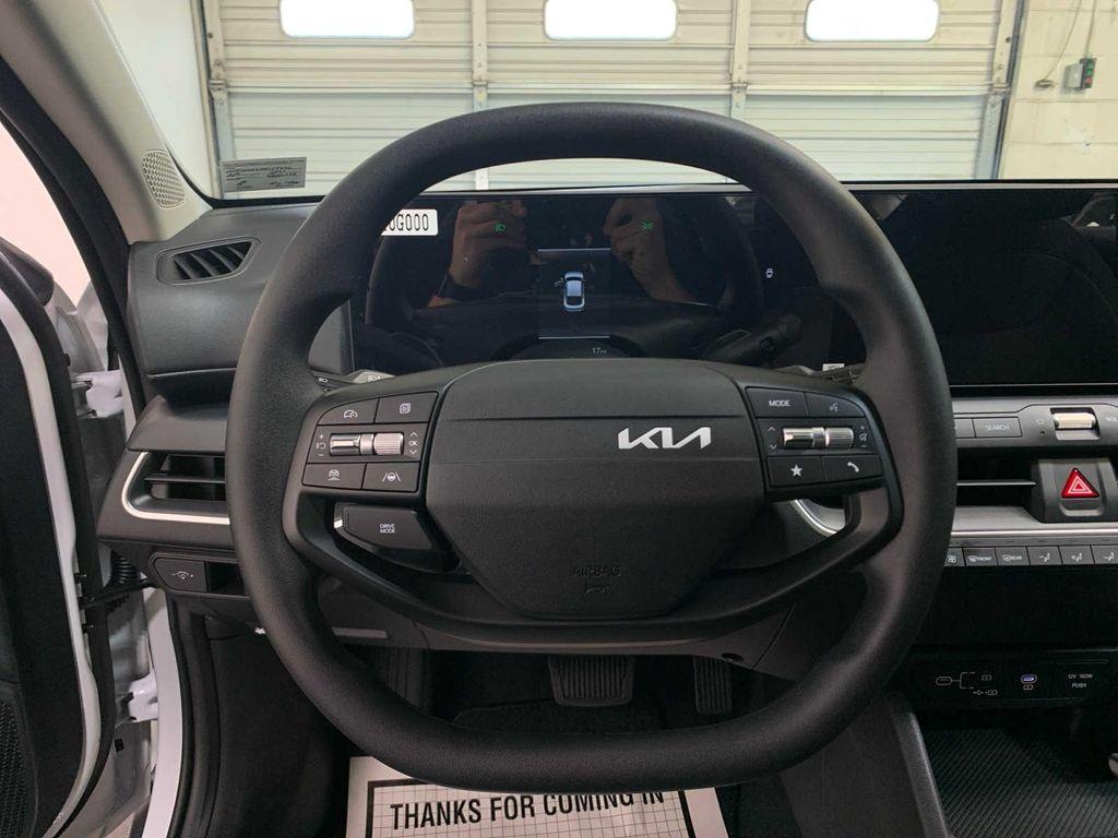 new 2025 Kia K4 car, priced at $24,604