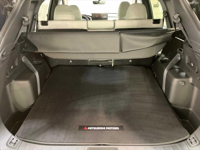 new 2025 Mitsubishi Outlander car, priced at $41,520
