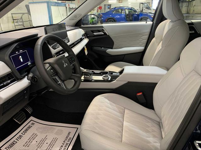 new 2025 Mitsubishi Outlander car, priced at $41,520
