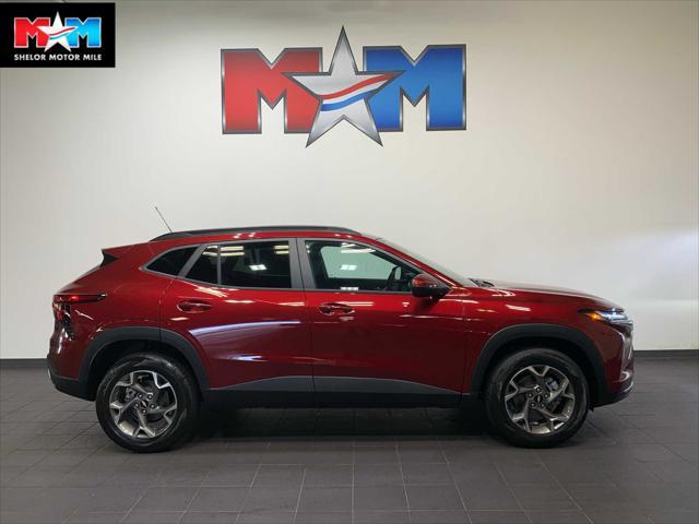 new 2025 Chevrolet Trax car, priced at $25,750