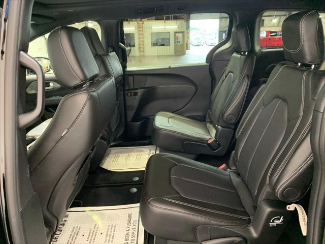 new 2025 Chrysler Pacifica car, priced at $46,765