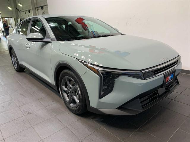 new 2025 Kia K4 car, priced at $23,928