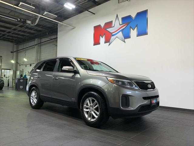 used 2014 Kia Sorento car, priced at $11,484