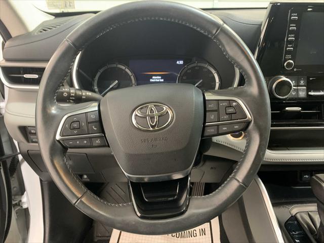 used 2021 Toyota Highlander car, priced at $37,389