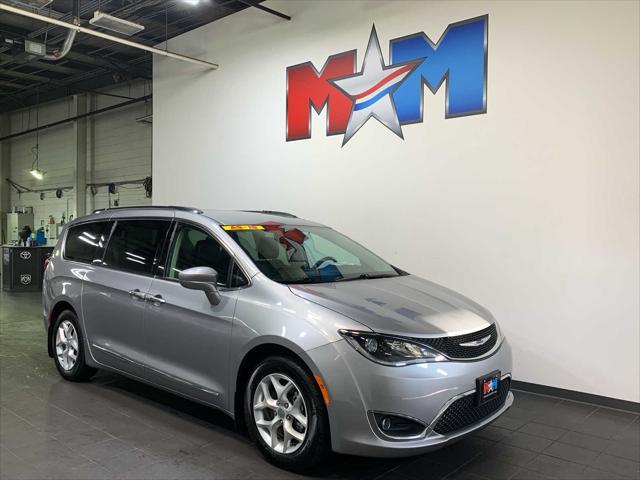 used 2017 Chrysler Pacifica car, priced at $14,989