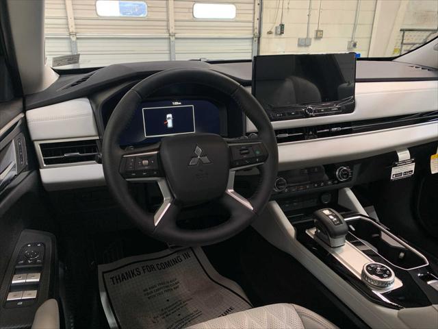 new 2025 Mitsubishi Outlander car, priced at $42,115