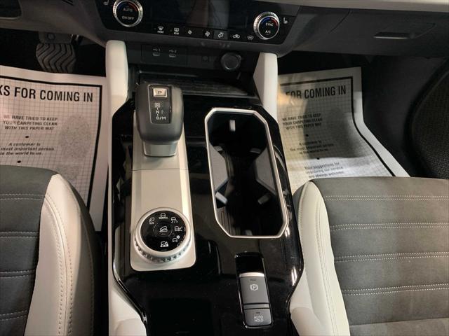 new 2025 Mitsubishi Outlander car, priced at $37,245