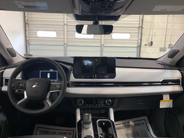 new 2025 Mitsubishi Outlander car, priced at $37,245