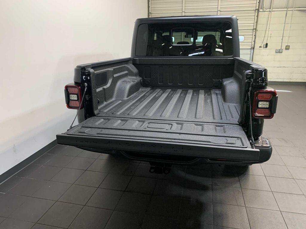 new 2025 Jeep Gladiator car, priced at $54,505