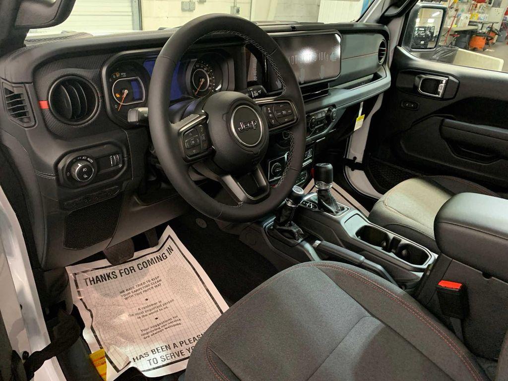 new 2025 Jeep Gladiator car, priced at $53,910