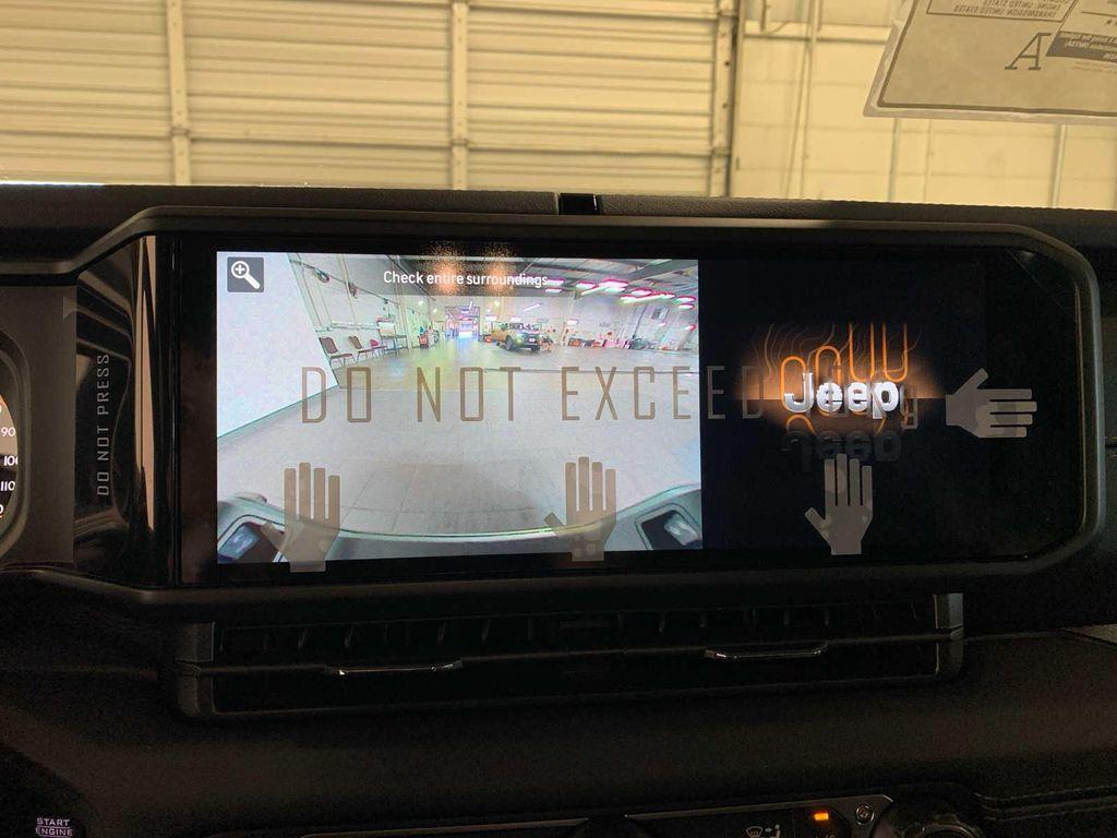 new 2025 Jeep Gladiator car, priced at $47,905