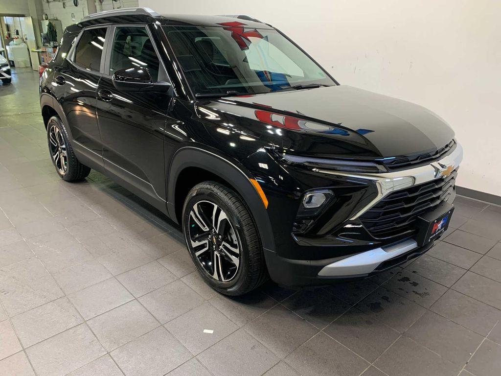 new 2026 Chevrolet TrailBlazer car, priced at $29,698