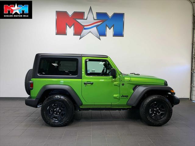 new 2025 Jeep Wrangler car, priced at $39,276
