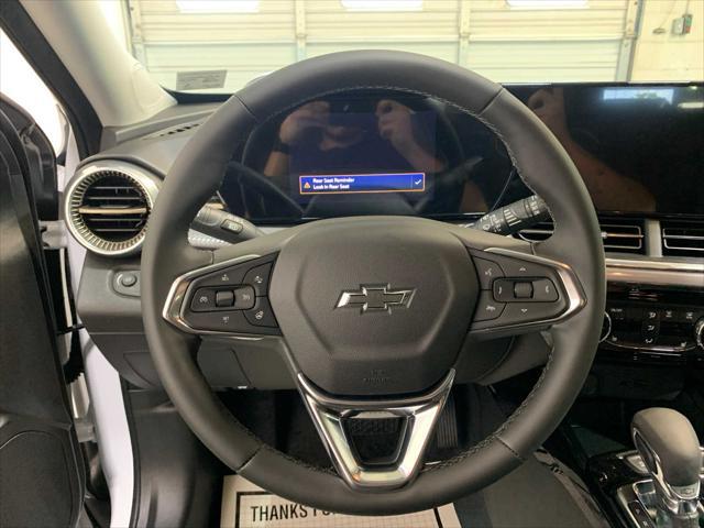 new 2025 Chevrolet Trax car, priced at $27,050