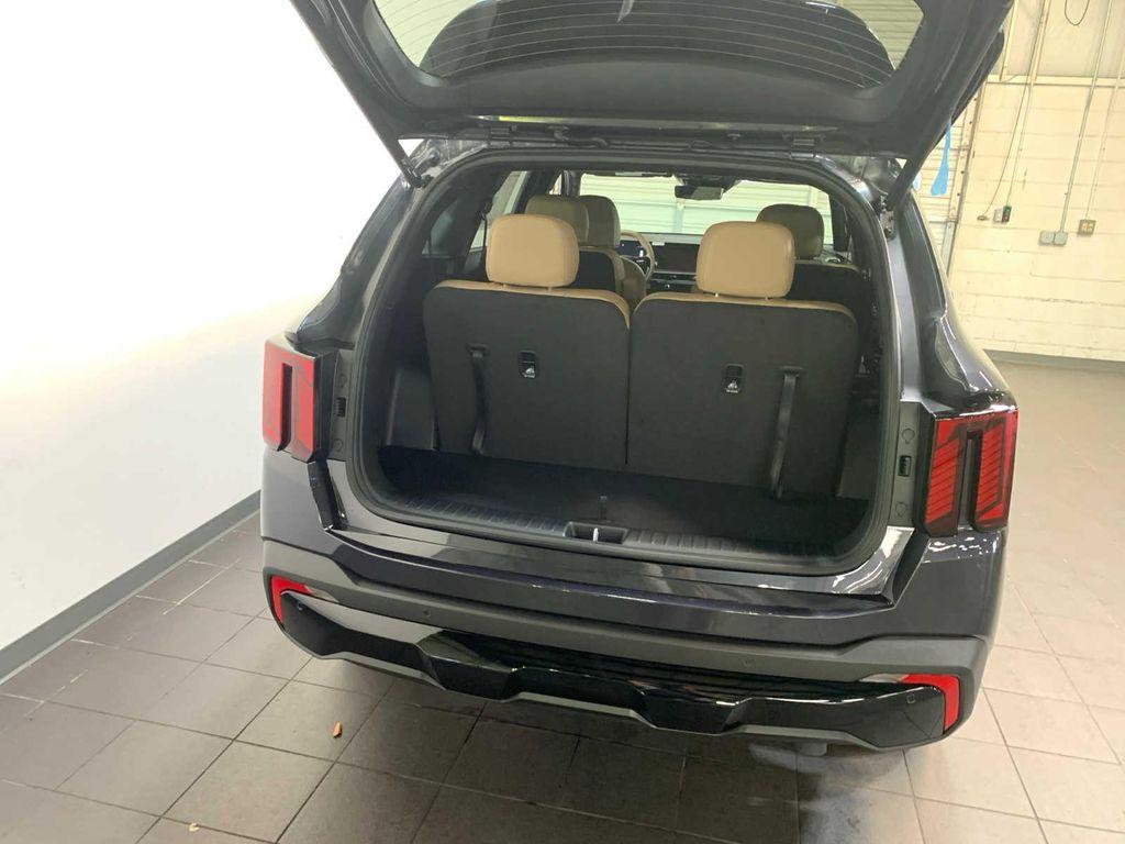 new 2026 Kia Sorento car, priced at $47,055