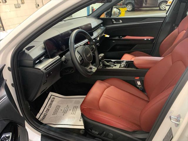 new 2025 Kia K5 car, priced at $31,906