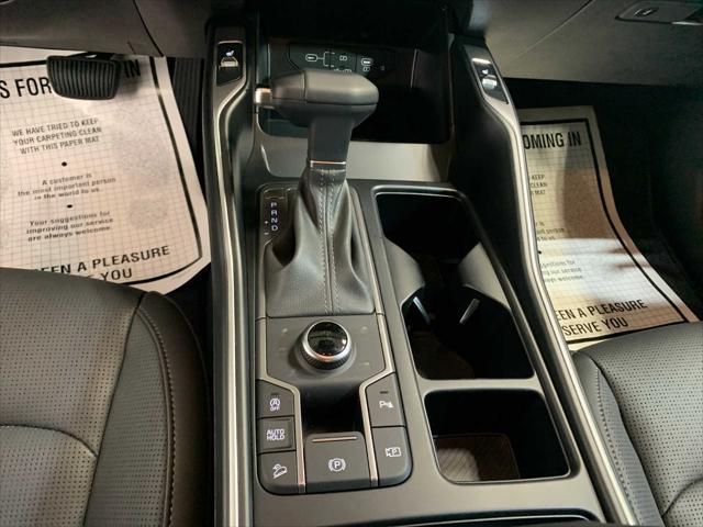 new 2025 Kia Sorento car, priced at $38,850