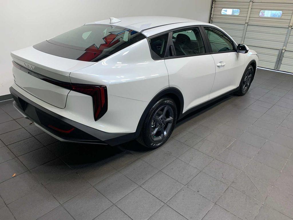 new 2025 Kia K4 car, priced at $24,389