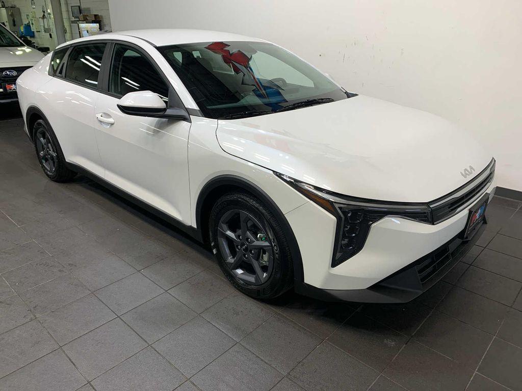 new 2025 Kia K4 car, priced at $24,389