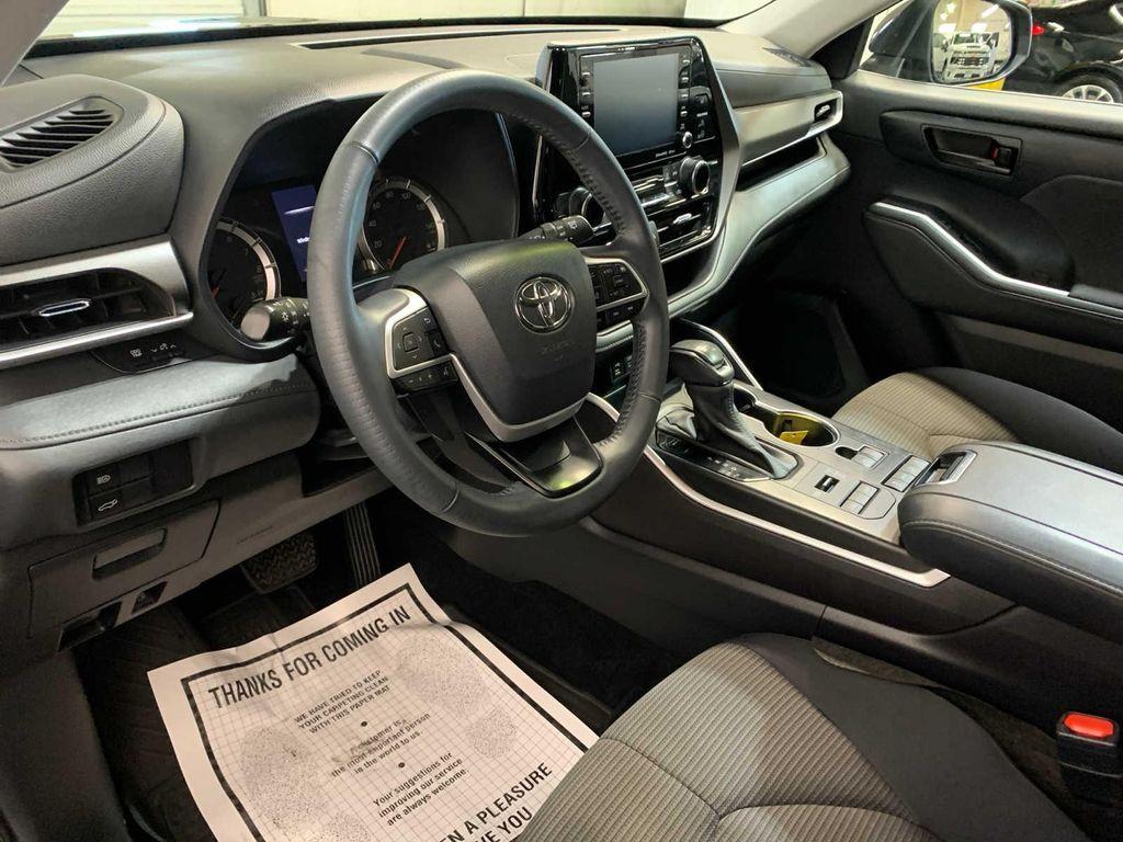 used 2022 Toyota Highlander car, priced at $34,849