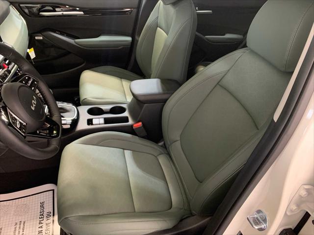 new 2025 Kia Seltos car, priced at $33,850