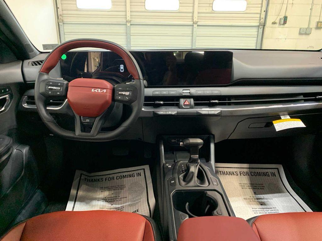 new 2025 Kia K4 car, priced at $28,329