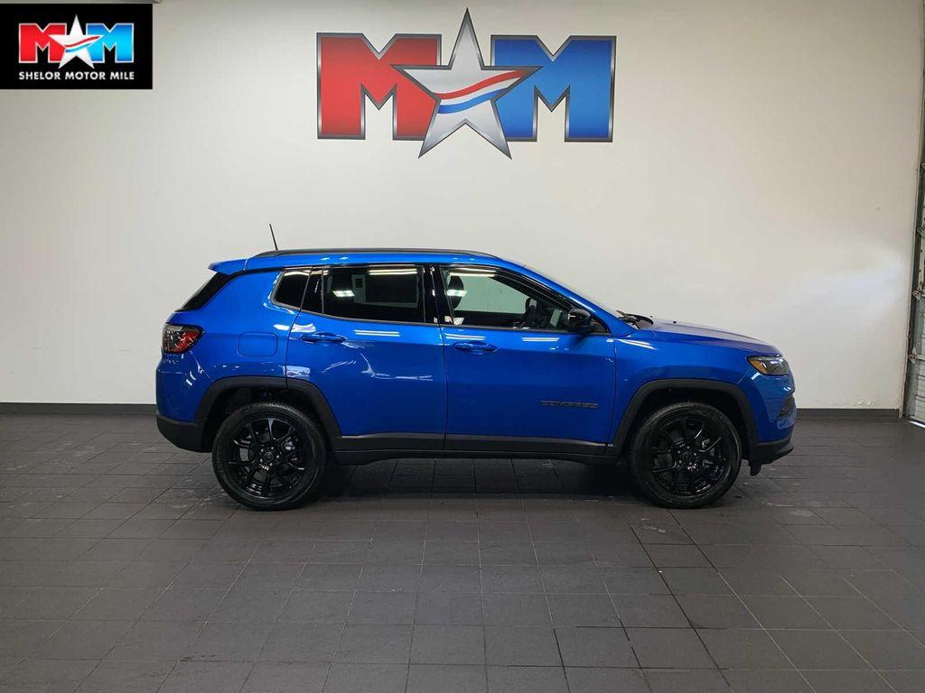 new 2026 Jeep Compass car, priced at $31,685