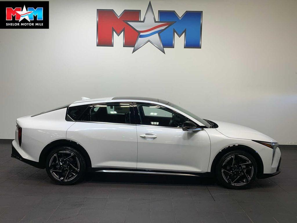 new 2025 Kia K4 car, priced at $27,294
