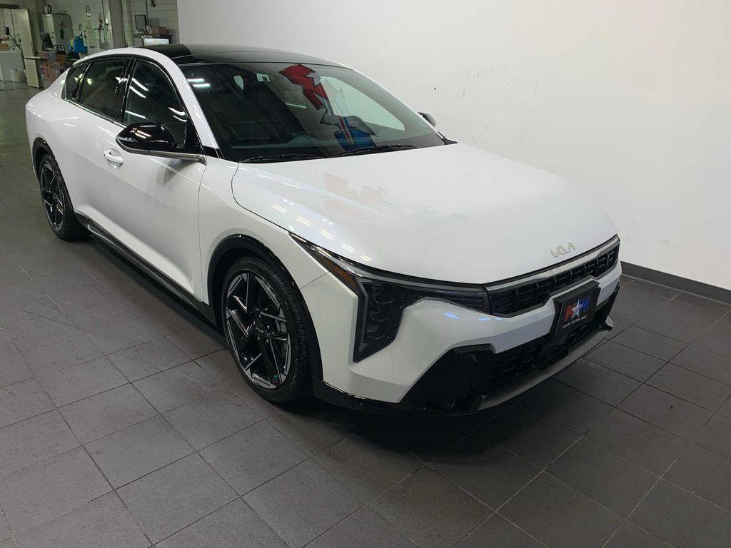 new 2025 Kia K4 car, priced at $27,294